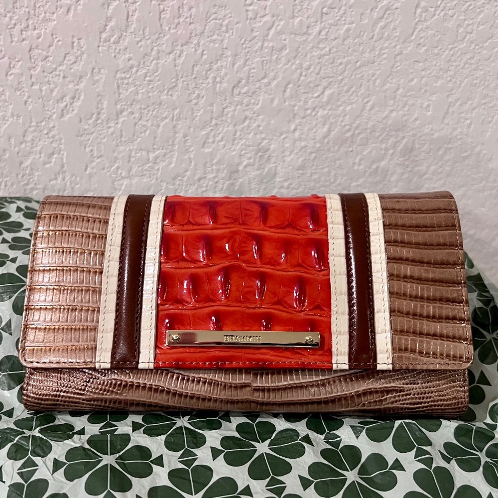 Brahmin - Trifold wallet with pen NWT
